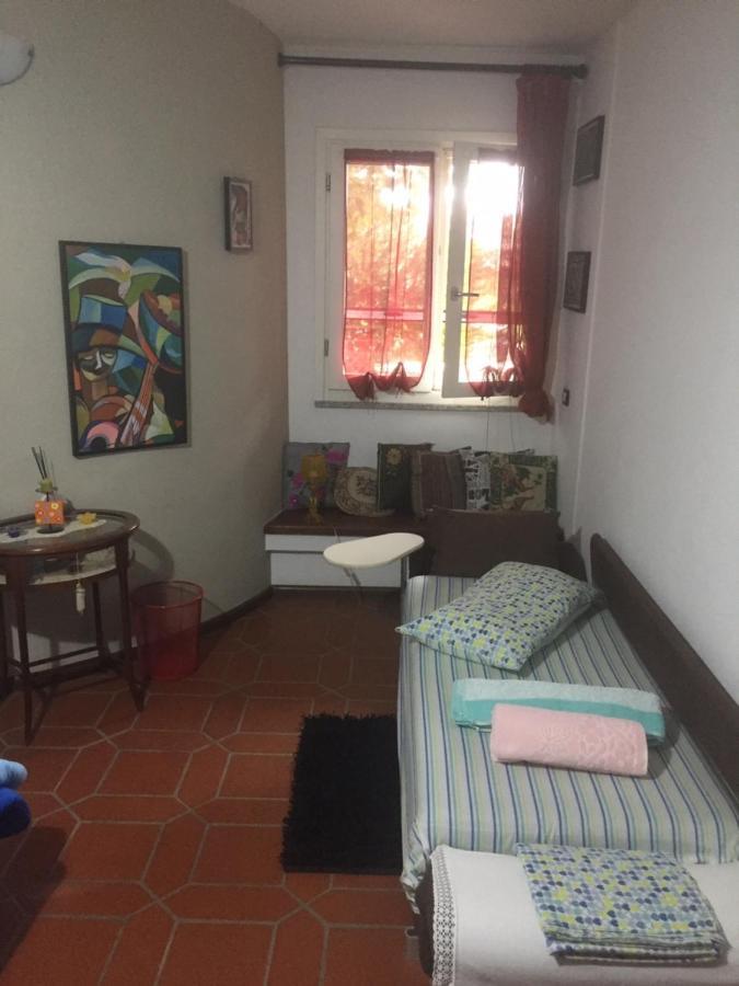 B&B Filomena Santa Giusta Extérieur photo