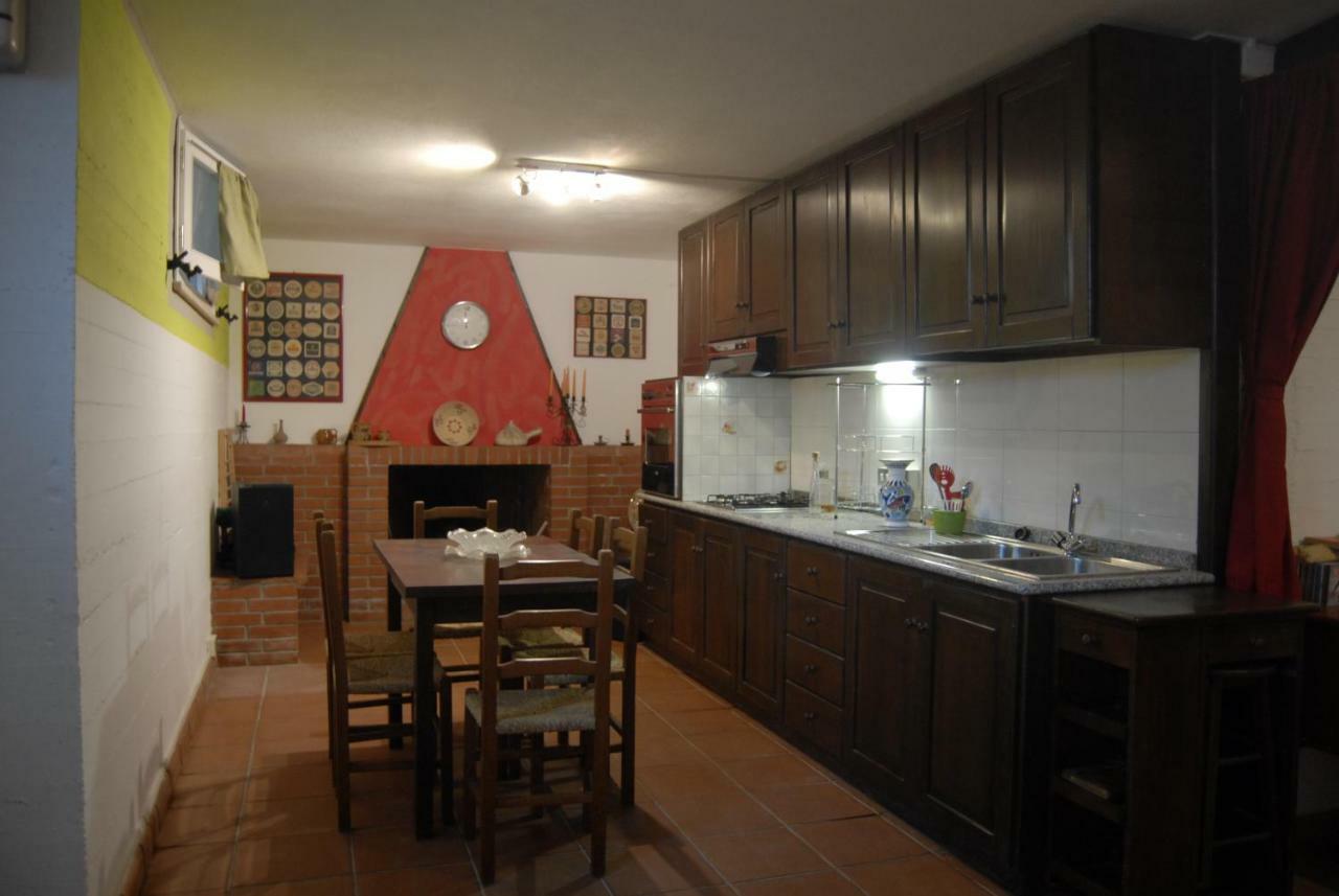 B&B Filomena Santa Giusta Extérieur photo