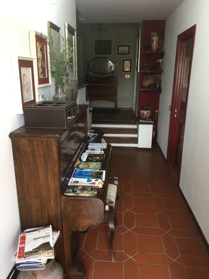 B&B Filomena Santa Giusta Extérieur photo